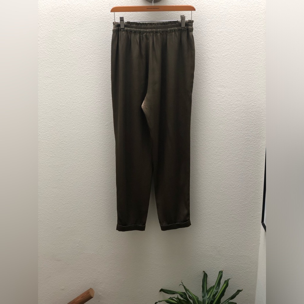Silk green jogger pants